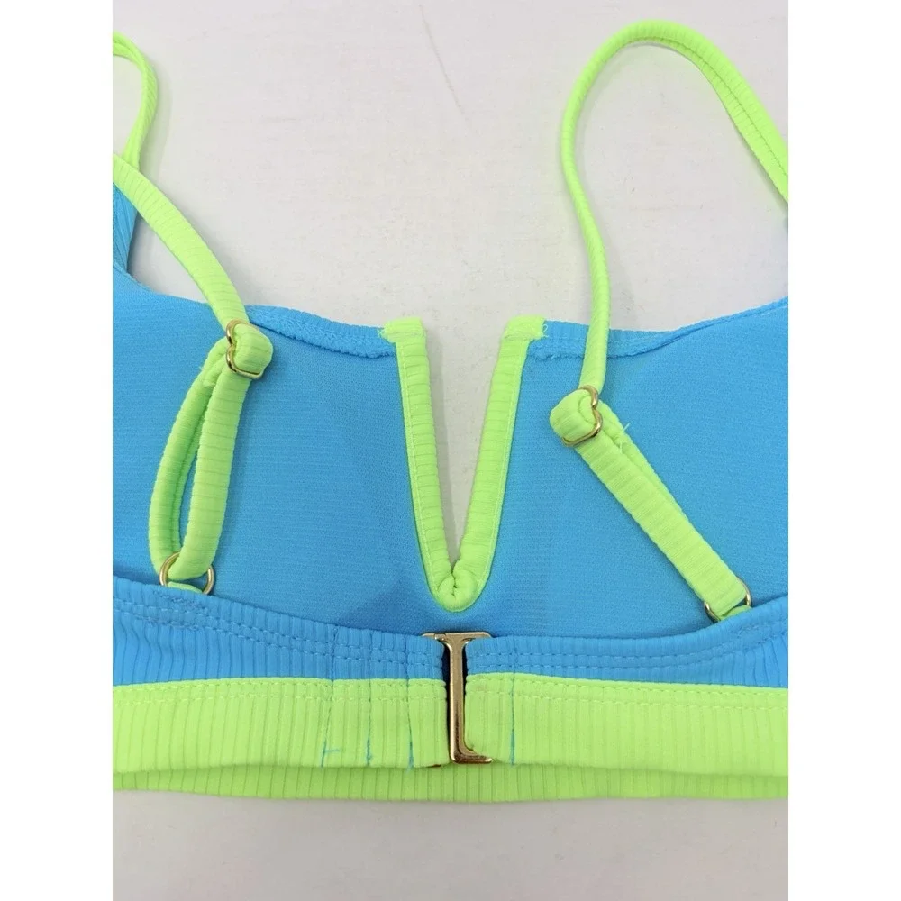 Salt + Cove Juniors Size Small V-Wire Ribbed Bralette Bikini Top in Blue 1523
